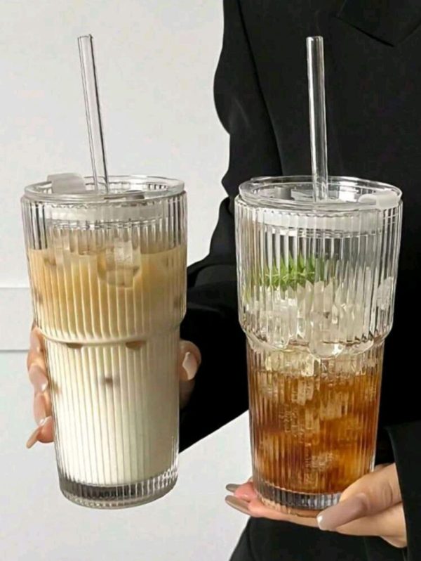 1pc Transparent Glass Cup With Striped Pattern Lid And Straw